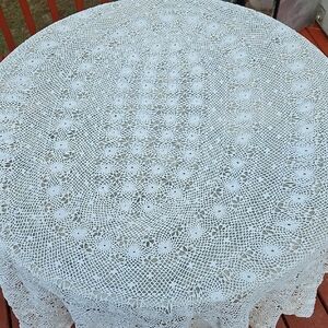 Vintage Round Oval Cotton Ivory Hand Crochet Tablecloth
